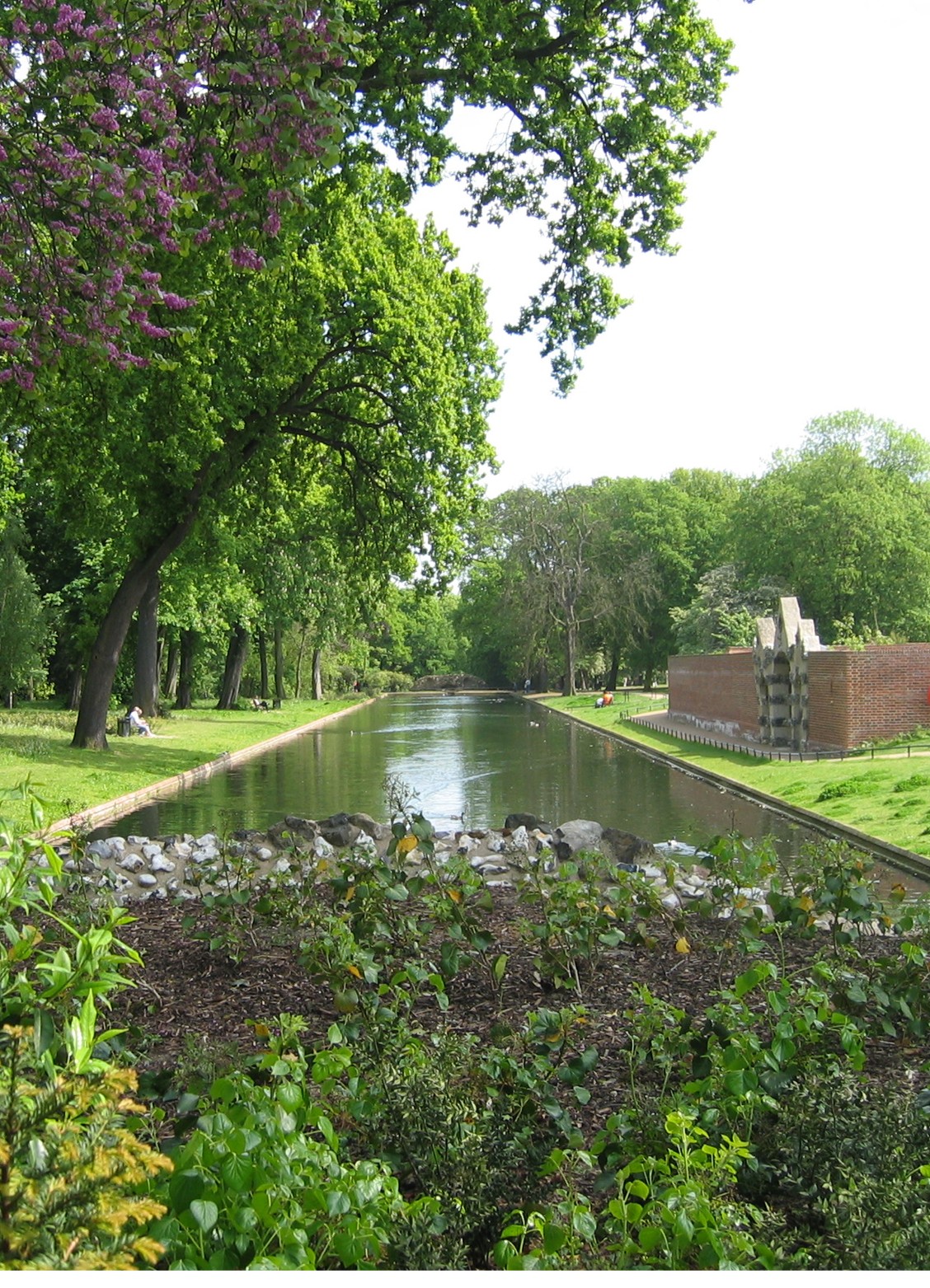 A picture of the Long Water at Valentines Mansion & Gardens, also showing the Grotto to the right of the picture